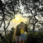 María Chacón Instagram – my valentine❤️ 
mi guero hermoso, la vida es 100000 veces mejor contigo. te amooooo