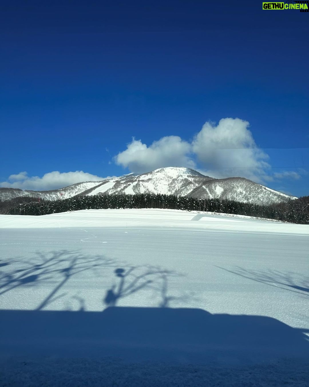 Mar铆a Chac贸n Instagram - winter wonderland 馃椈 Niseko, Hokkaido