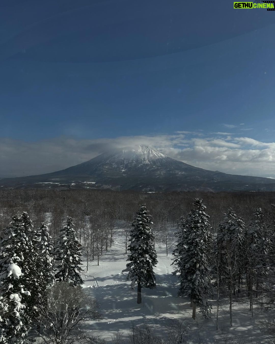 María Chacón Instagram - winter wonderland 🗻 Niseko, Hokkaido