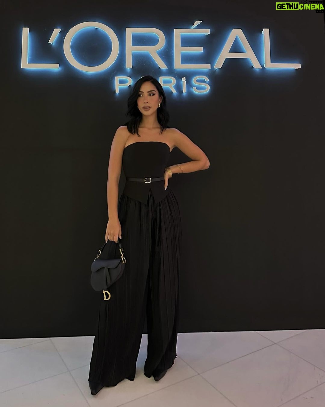 Mar铆a Chac贸n Instagram - una noche con @lorealparis #porquetulovales 馃枻 Museo Soumaya