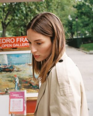 María Valverde Instagram - Muchísimas gracias a @yagonoestaaqui, @pablodellano y a todo el equipo de @elpaissemanal por un reportaje tan hermoso ❤️.
----- 
Many thanks to @yagonoestaaqui, @pablodellano and the whole @elpaissemanal team for such a beautiful article ❤️.