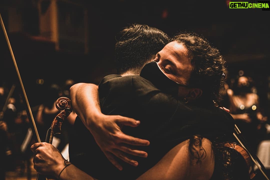María Valverde Instagram - Han sido días de emociones y Encuentros que nos transformarán para siempre. Sois la luz en nuestro camino. Gracias por tanto ❤️. #FundaciónDudamel #OrquestaDelEncuentro Fotos: @samanthalopezs ----- These have been days of emotions and Encuentros that will transform us forever. You are the light on our path. Thank you so much ❤️. #FundaciónDudamel #OrquestaDelEncuentro Pics by @samanthalopezs
