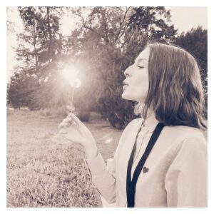 María Valverde Instagram - Pide un deseo ❤️.
Make a wish ❤️.