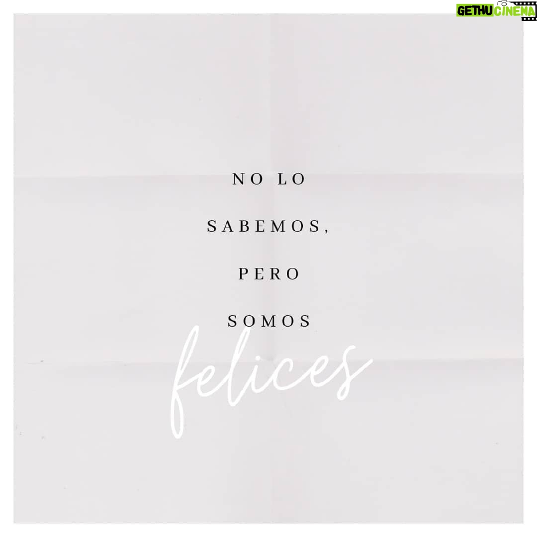 María Valverde Instagram - #AmorDeCuarentena Compra tus entradas en www.scenikus.com Todo lo recaudado con mis entradas irá destinado a la Federación Española de Bancos de Alimentos (@fesbal_org) y a la Federación de Asociaciones de Celíacos de España (@faceceliacos) ❤️❤️