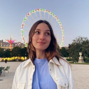 María Valverde Instagram - 😇