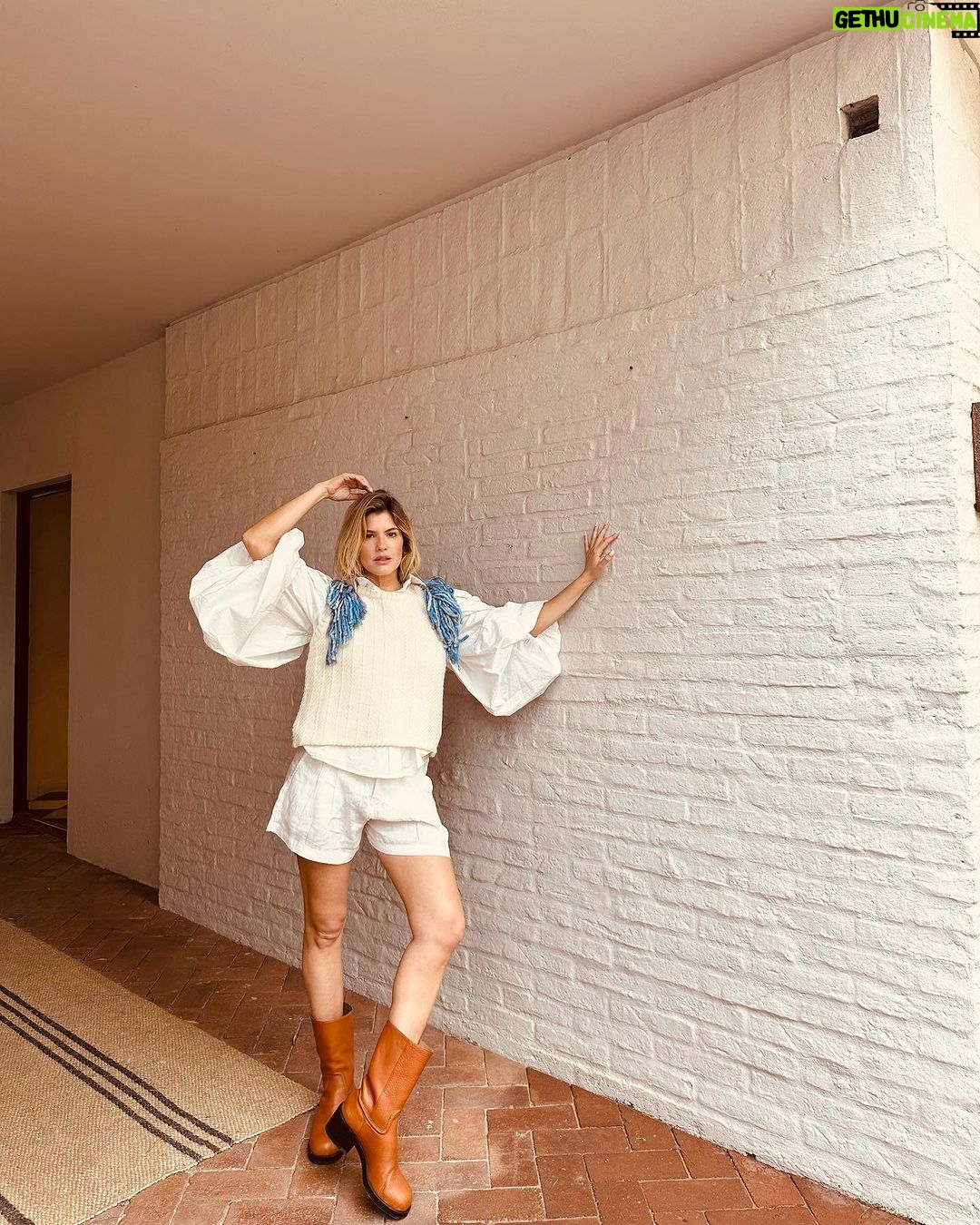María del Cerro Instagram - Marca del bien si las hay @lanhtropyuruguay 🇺🇾🇺🇾♥️♥️ . @mariavqz1 ♥️♥️♥️♥️