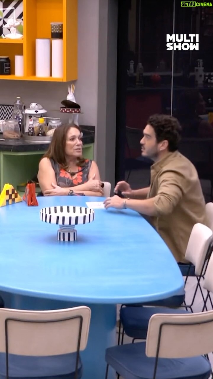 Marcos Veras Instagram - Se cuida, @cauareymond! 👀 E a @susanavieiraoficial cravando o @daviooficialll como galã? ✨ #BBB24 #RedeBBB #VamoInvadirSuaCasa