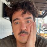 Marcos Veras Instagram - Pra divertir teu domingo chuvoso aí ➡️ Arrasta pro lado By @brazilianversion
