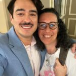 Marcos Veras Instagram - Um #tbt recente das filmagens recém terminadas de Turma da Mônica - Origens, série que estreia esse ano no @globoplay . Agradeço demais aos amigos da @bionicafilmes que realizaram o sonho de fazer parte de um universo tão importante na vida de todos nós. O mundo de Maurício de Sousa. Obrigado @belvaliante e toda equipe linda de direção . Obrigado aos meus colegas de elenco. Valeu Turma da Mônica. Foi lindo! E já já você vai poder ver #turmadamonica