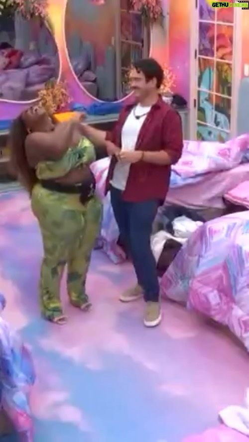 Marcos Veras Instagram - Já dormiu com alguém que ronca? A @jojotodynho só riu 🤭 #bbb24 #vamoinvadirsuacasa @gshow @bbb