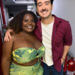 Marcos Veras Instagram - A minha convidada de estreia do #VamoInvadirSuaCasa não poderia ser melhor . Valeu demais @jojotodynho 💙👀 @bbb #bbb24