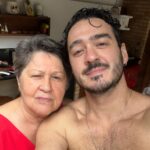 Marcos Veras Instagram – Hoje é dia dela!
Minha mãe, potente, doce, forte, generosa. Uma super mulher! Viva Dona Terezinha ❤️