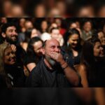 Marcos Veras Instagram - Ainda sobre o dia mundial do teatro No último fim de semana tive a honra de me apresentar com meu solo “ Vocês Foram Maravilhosos” no teatro mais antigo em atividade das Américas. A Casa da Ópera de Ouro Preto em Minas Gerais é uma construção de 1769. Uma energia e importância surreais. E ainda tive o prazer de me apresentar também no dia seguinte na acolhedora Itabira, terra do poeta Carlos Drummond de Andrade. Foram duas lindas sessões com lotação esgotada. Viajar pelo país fazendo teatro é uma experiência enriquecedora. E graças ao @teatroemmovimento isso foi possível. Obrigado @rubimproducoes . Obrigado à todos os mineiros e não mineiros presentes. A gente volta em breve. Viva o Teatro 🎭 Evoé ! 📷 @cesartropia @voces_foram_maravilhosos #diamundialdoteatro