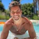 Mariano Martínez Instagram - Hola cómo va la semana ? Por acá enfocado ! 😁❤️💪🏻