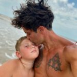 Mariano Martínez Instagram - Amo y agradezco a Dios poder disfrutarnos,te amo infinito ❤️ La Lucila del Mar