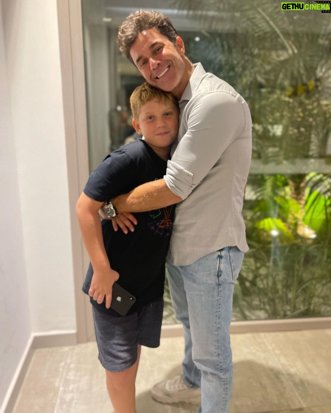 Mariano Martínez Instagram - Hijo feliz vuelta al sol!! Deseo que la vida te regale siempre momentos felices y puedas disfrutarlos a pleno. Te mereces todo lo mejor del mundo por tu corazón gigante como el sol. Te amo infinito Milo. ❤️🥰