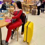 Marina Alobaidi Instagram – Airports are my bae ♥️💛✈️🛩🛫
.
.
@dior 👑
.
#مارينا_العبيدي #ملكة_جمال_العرب #missarabworld2021🇮🇶 #missarabworld2021 #luxury #luxurylifestyle #luxurytravel #businesslounge✈️#dior