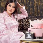 Marina Alobaidi Instagram – ✨24/2 ✨ birthday girl 👑💎

اول سنه بحياتي ما اسوي حفلة عيد ميلاد ؛ كان عندي اهم شي بالحياة ،،، چنــي عقلت يا جماعه .. 😦
Taken by : @saman_aljaaf 
.
شكراً لكل معايده وكلمة حلوه بهاليوم المميز عندي 💓🌸
.
.
#مارينا_العبيدي #ملكة_جمال_العرب birthday #birthdaygirl #missarabworld2021🇮🇶 #luxury #luxurylifestyle #pink #dubai