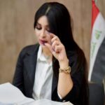 Marina Alobaidi Instagram – كلللللللوووووووووووووش 💃🏻
.
.

بفضل ونعمة من رب العالمين تمت مناقشتي لرسالة الماجستير تخصص ادارة الاعمال ( تأمين ومصارف) 
الله يرزق هالفرحه لكل مجتهد🖤🎓 
وسيتم التقديم لمفاضلة دراسة الدكتوراه بعد معادلة شهادتي اذا الله انطانا عمر 👩🏻‍🎓
.
.
.
#مارينا_العبيدي #istanbul #luxury #iraq #explore #explorepage