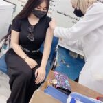 Marina Alobaidi Instagram - الجرعه الثانيه من لقاح ڤايزر 🦠💉 . . . #مارينا_العبيدي #كورونا Baghdad, Iraq