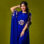 Marina Alobaidi Instagram - عساكم من عوّاده 🌙⭐️ Happy Eid 🕌💙 By 📸: @saman_aljaaf . . اطلالتي من جمال تصميم المبدعة ساره @ishtarfashion من الالوان اللي اعشقها 💙 . . #مارينا_العبيدي #eidmubarak #fashion #luxury