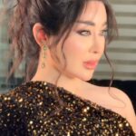 Marina Alobaidi Instagram - قبل وبعد … . ‎عاشت ايدكم على جمال الشعر والميكب @tonysawaya_baghdad Makeup : @ola_eyes Hair style @manar.zaour ‎ واكيد الاوتفت من الحب : @lirat.ateuler . . ‎#مارينا_العبيدي #missarabworld2021🇮🇶 #fashion #fashionblogger #stylish #makeupartis #fyp #explorepage