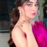 Marina Alobaidi Instagram - 💓🌸 . . @tonysawaya_baghdad @tonysawayasalon Hair akeeed by 💇🏻‍♀️: @manar.zaour . My outfit by 👗 @jouman.boutique . . الساك او (الجنطه) 👛 من: @tarachi_3 . . #مارينا_العبيدي #missarabworld2021🇮🇶 #luxury #luxurylifestyle #pink #fashion