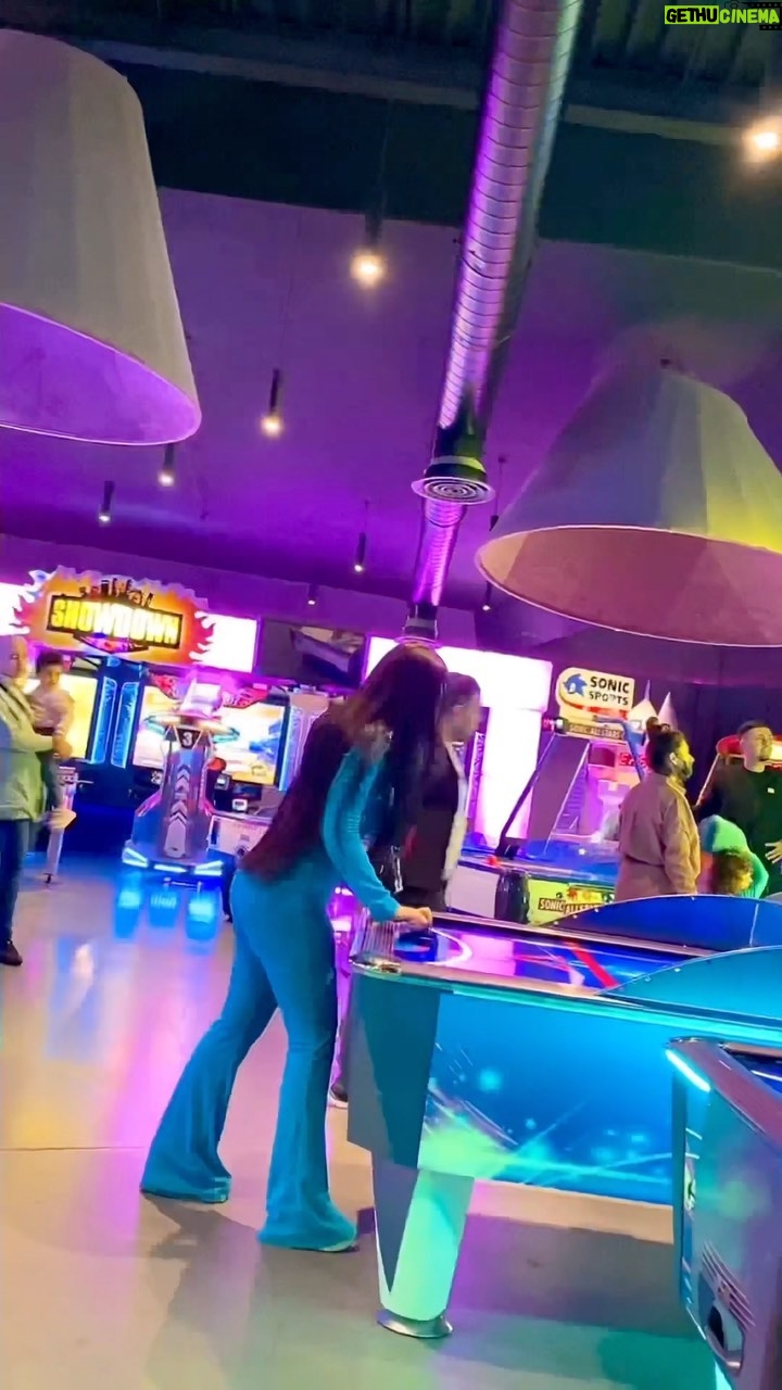 Marina Alobaidi Instagram - ابقى حاول لحد ما تنجح 💙🤓😋 . . #مارينا_العبيدي #ملكة_جمال_العرب #missarabworld2021🇮🇶 #luxury #luxurylifestyle #dubai #explore