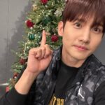 Max Changmin Instagram - Merry christmas❤️🎁😁