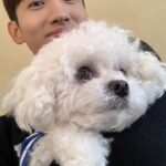 Max Changmin Instagram - 헤어지기 싫어하는 소중한 내 딸과🐶❤️ #버찌