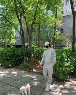 Max Changmin Instagram - Beautiful weather☀️🐶