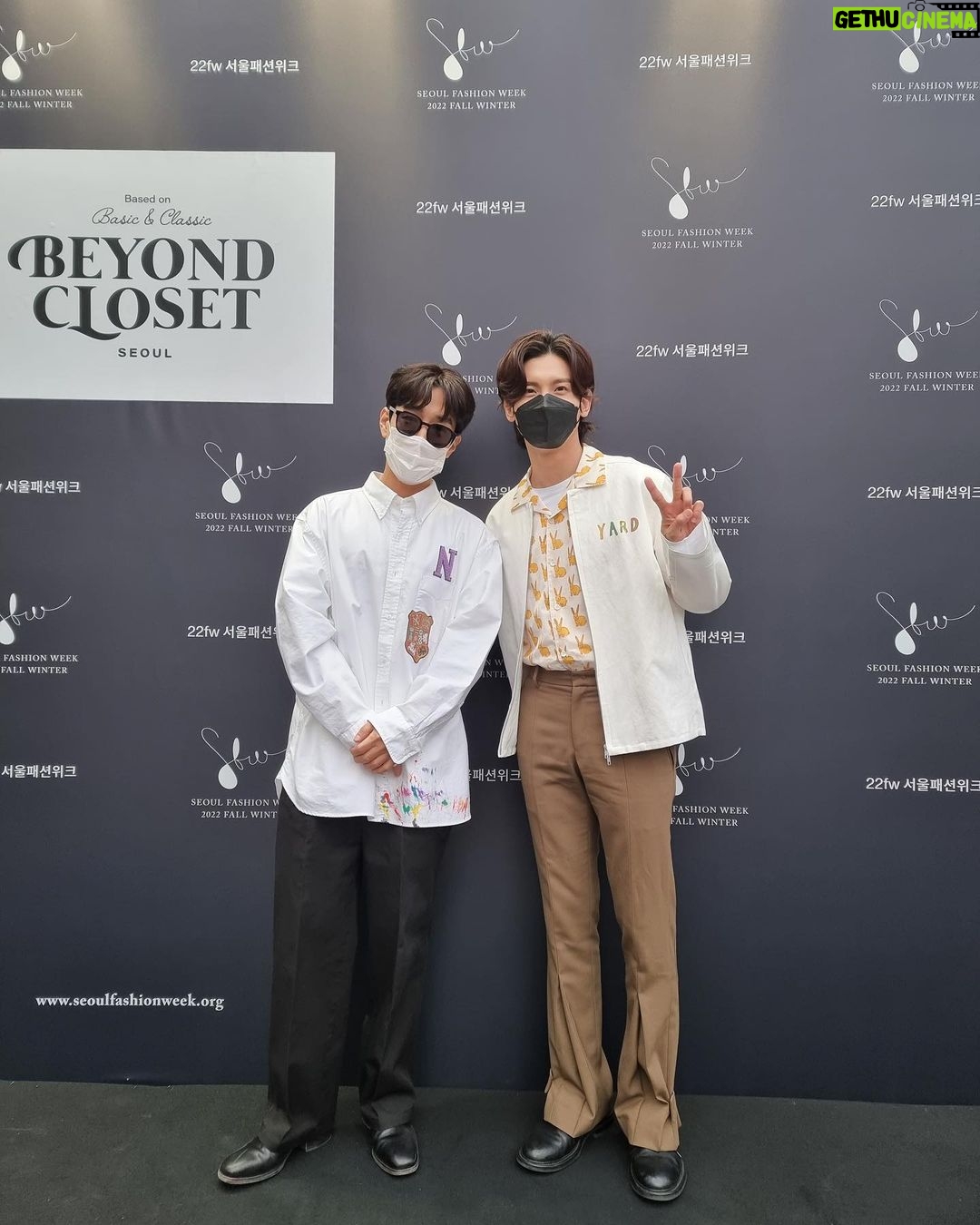 Max Changmin Instagram - @beyondcloset 형님~ 준비하느라 너무 수고 많으셨습니다👍👍 #beyondcloset #seoulfashionweek