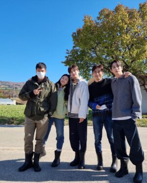 Max Changmin Instagram - #시고르경양식 🍽 수고 많으셨습니다~!
이젠 #안해요  감사합니다!!😊❤️