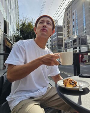 Max Changmin Instagram - いい天気☕️🍂🍁🎶🚲💪