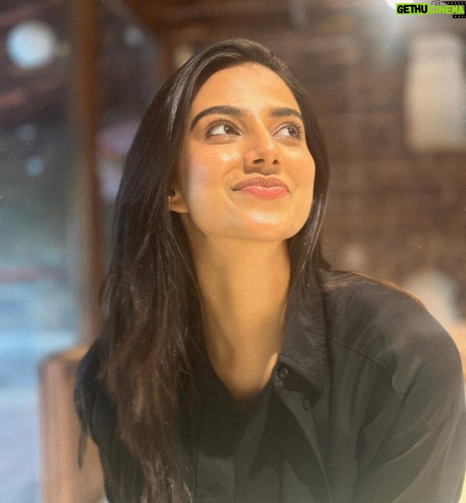 Meenakshi Chaudhary Instagram - When my friends ask me to pose for a picture randomly in the middle of a conversation , there is a very high probability of these expressions coming up 🤓