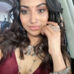Meenakshi Chaudhary Instagram - Some carefree carfie 🤓