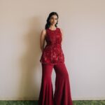 Meenakshi Chaudhary Instagram - ❣️❣️ 📸 : @hunar.daga Styled by: @shruthimanjari Outfit : @mishruofficial Jewellery: @jaipurgems Make up : @hariprasad_mua Hair: Arun Chennai, India