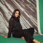 Meenakshi Chaudhary Instagram - 👁️‍🗨️✨✨ . . . . . . Captured by : @akshay.rao.visuals Styling by : @rashmitathapa Hair and make up by : @makeuphairbyrahul