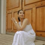 Meenakshi Chaudhary Instagram - 🦋🦋🦋