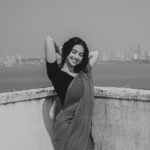 Meenakshi Chaudhary Instagram – 🖤🤍 Mumbai, Maharashtra