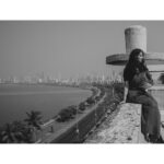 Meenakshi Chaudhary Instagram - Recreating an iconic picture of Nargis Dutt ji from the 1950s at Chateau Marine Mansion When I first saw this view I was awestruck at the magic Mumbai holds and not much has changed since . The beauty and warmth of this city remains the same . It has been so accepting of me which was one of the reasons that added to the charm it holds. Mumbai - मुंबई