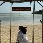 Meenakshi Chaudhary Instagram - Just me and the view 🤍🌸🥰 @pullmanphuketpanwa @pickyourtrail #hasslefreeholidays with #pickyourtrail at #pullmanphuketpanwa Pullman Phuket Panwa Beach Resort
