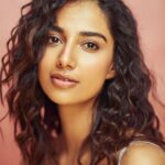 Meenakshi Chaudhary Instagram – Croissant meets filter coffee🙈❤️🍭 🍭 🫧🫧

📸 @akshay.rao.visuals 
Styled by @rashmitathapa 
Hair and make up @makeuphairbyrahul
