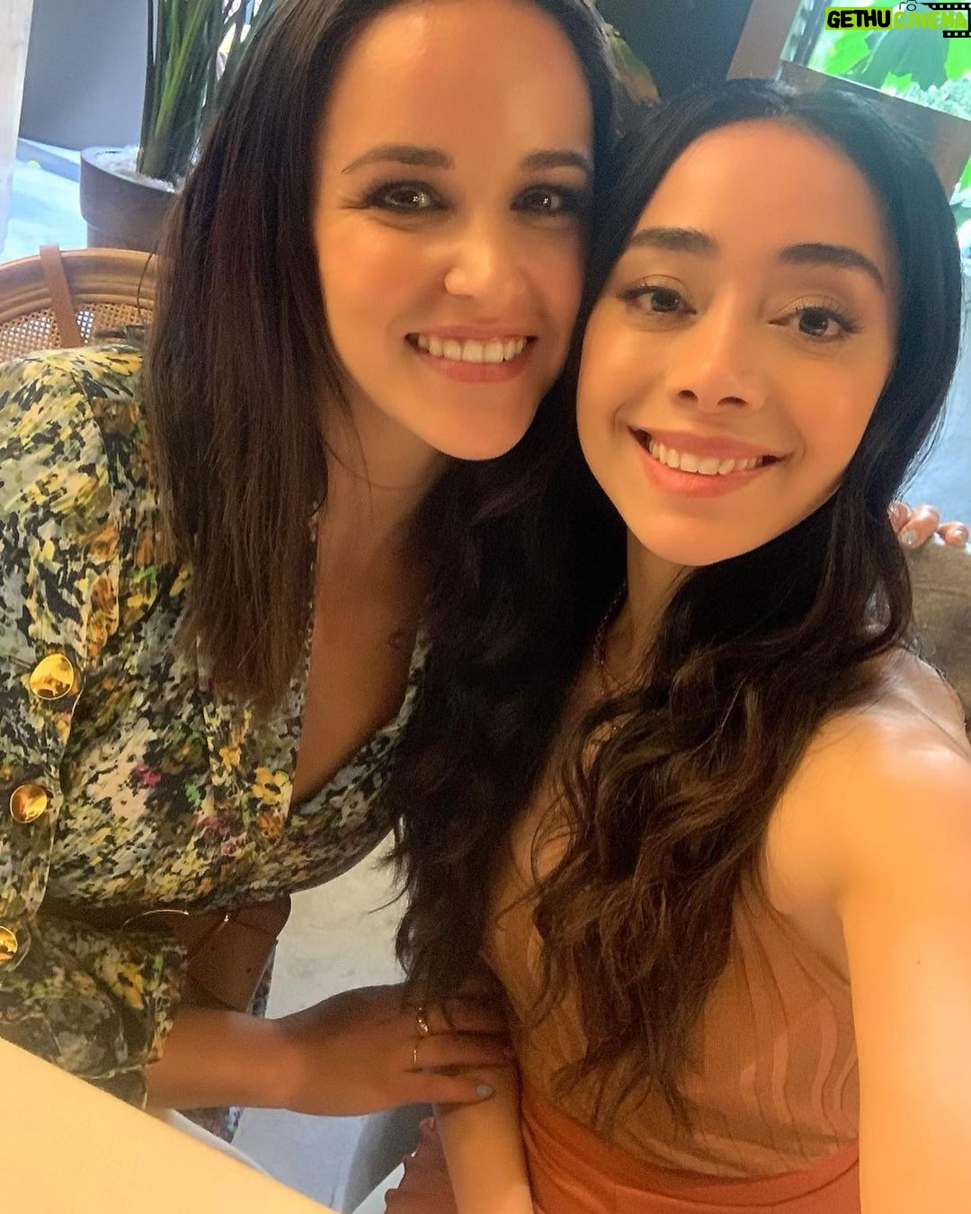 Melissa Fumero Instagram - One more post because 1. I’m obsessed with this @prabalgurung suit and 2. Yesterday was so empowering and fun. #netflix #elle #LatinaPower