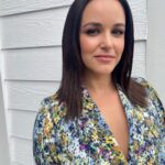 Melissa Fumero Instagram - Had the most amazing afternoon! Thank you @elleusa & @netflix for including me in this badass group of Latinas. We all benefit in so many ways when we get to be in a room together and i am so inspired by the women I met today. And FINALLY i got to meet @cristela9 in real life! Posted @withrepost • @arieltunnell ✨💦 Melissa for @elleusa x @netflix 💦✨ Makeup: @lorencanbymakeup Hair: @brianfisherhair Styling assts: @morgan_alexandriasmith @nora_foley #styledbyariel #melissafumero #blockbuster #prabalgurung