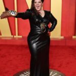 Melissa McCarthy Instagram - An amazing night with my favorite fella!! I still stand by my favorite line of all time, my after party inspiration… “leave the gun take the cannoli” ⭐️🎉 Also a big thank you to my whole glam and styling team you make all my dreams come true!!! 🩷
