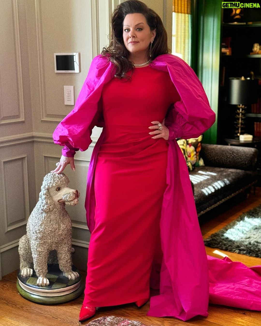 Melissa McCarthy - 416.8K Likes - An amazing night with my favorite fella!! I still stand by my favorite line of all time, my after party inspiration⦠āleave the gun take the cannoliā āļøš
Also a big thank you to my whole glam and styling team you make all my dreams come true!!! š©·