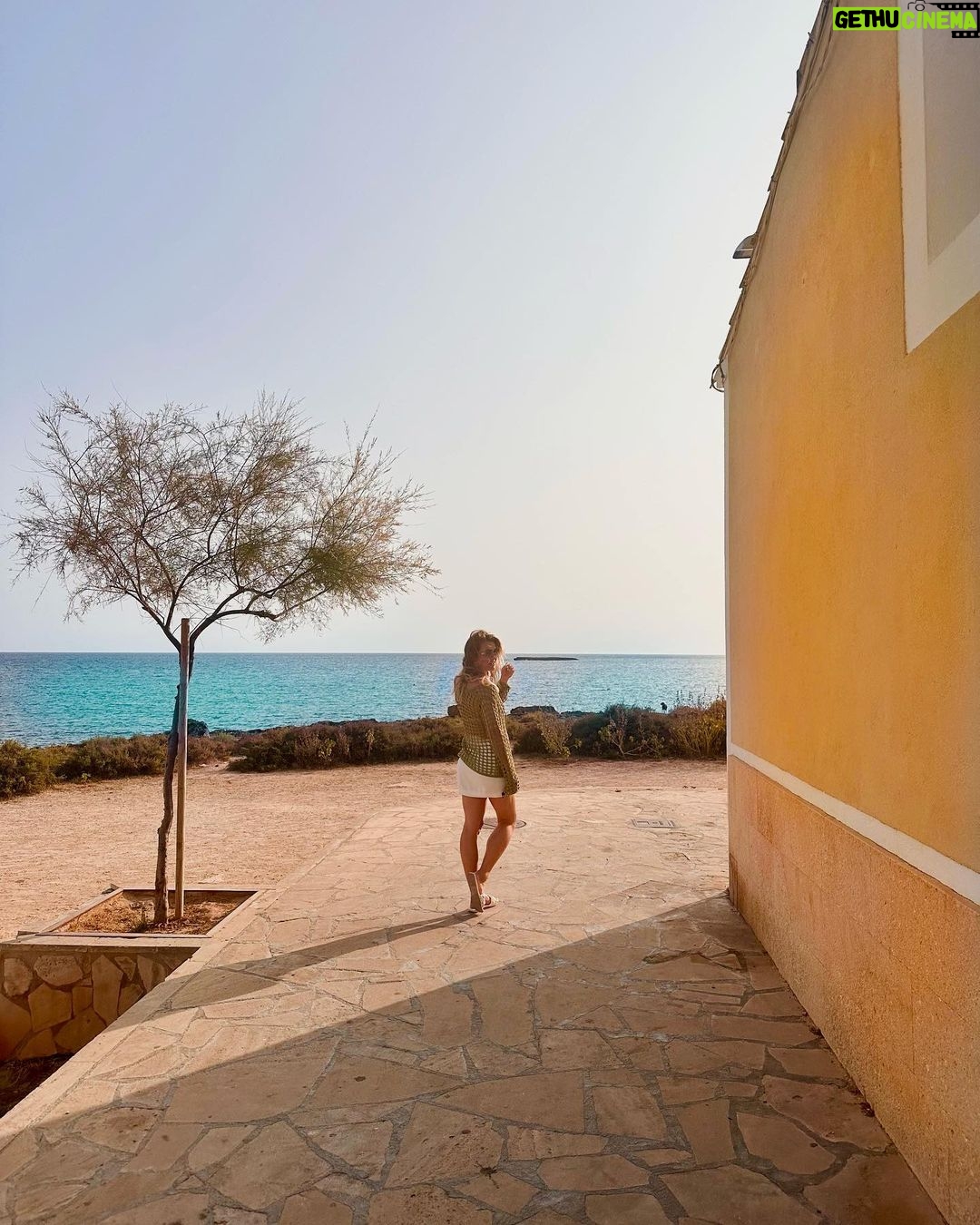 Melissa Roxburgh - 220.3K Likes - Spain diaries
Thank you @melia.hotels.international @zelhotels