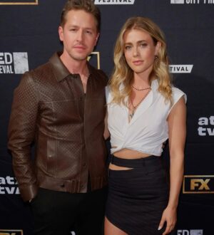 Melissa Roxburgh Instagram - Thank you @atxfestival for the send off!
@manifestonnetflix now streaming on @netflix