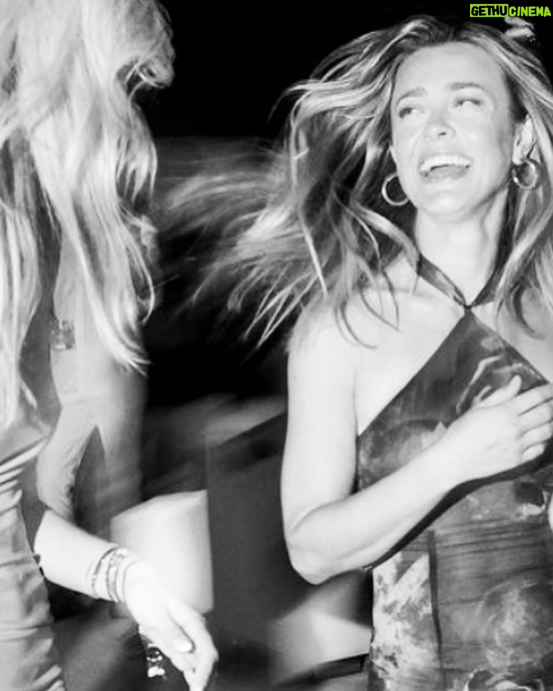 Melissa Roxburgh - 183.1K Likes - @goldwynnresortbahamas @wearebmf @nassaucruiseport 🖤
📷 @madisonmcgaw